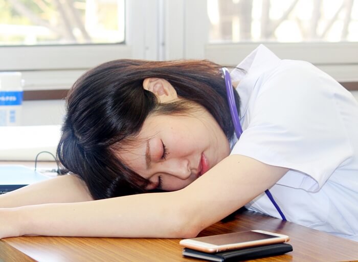 看護師　激務すぎる